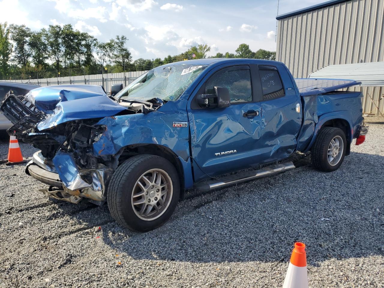 TOYOTA TUNDRA DOU 2008