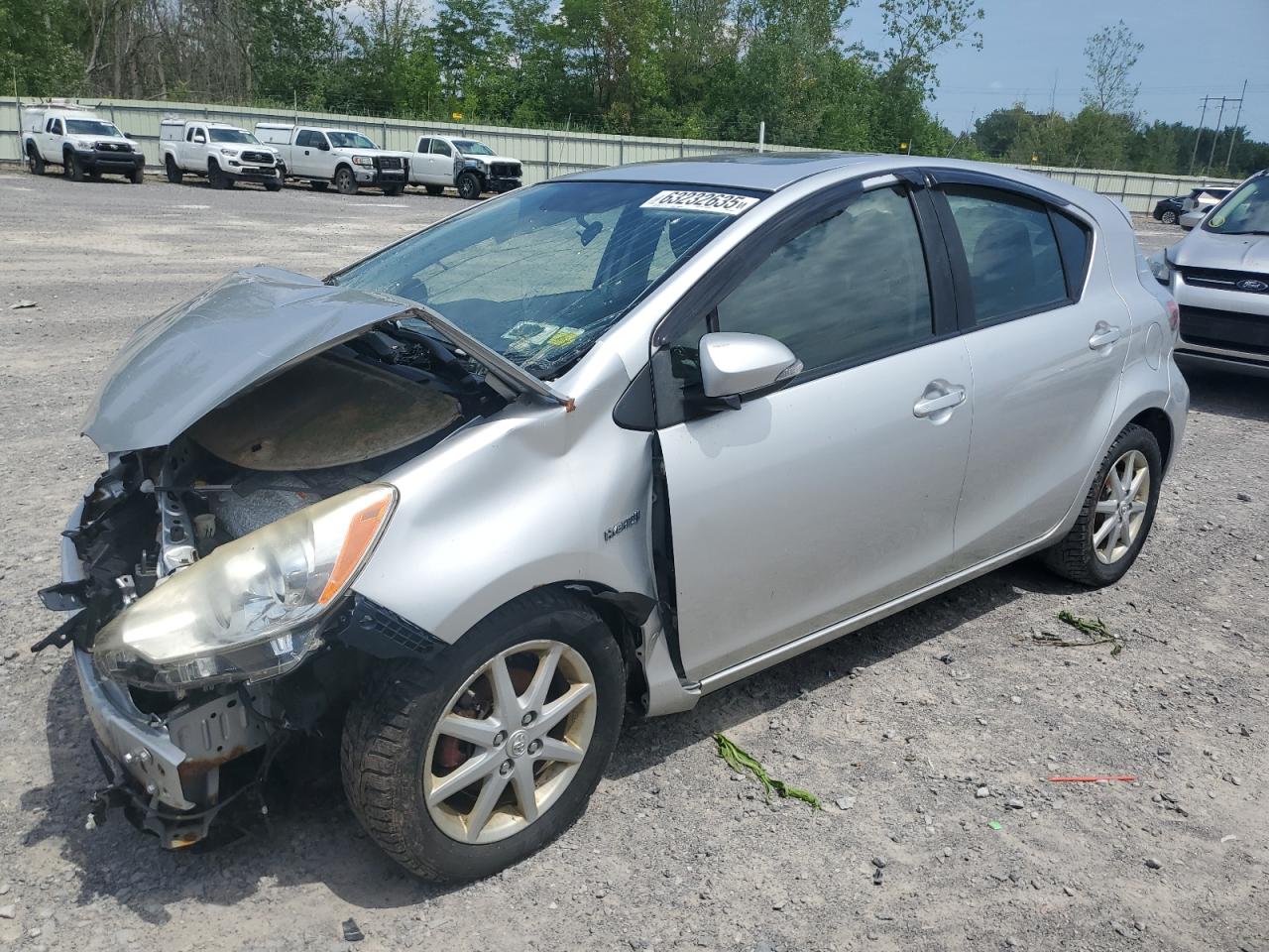 TOYOTA PRIUS C 2013