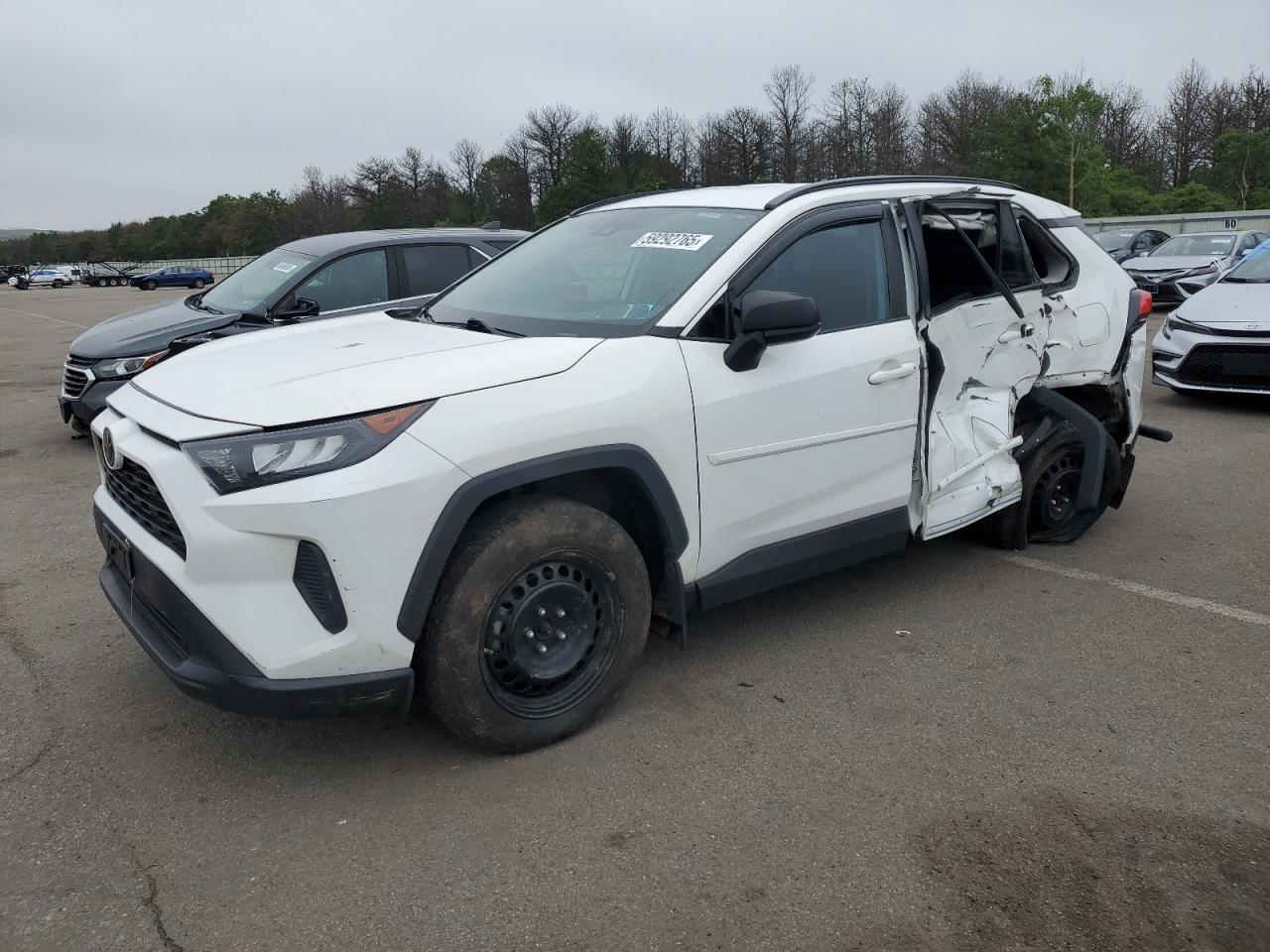 TOYOTA RAV4 LE 2020