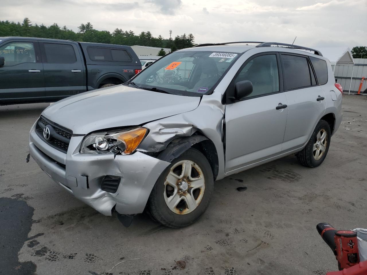 TOYOTA RAV4 2011