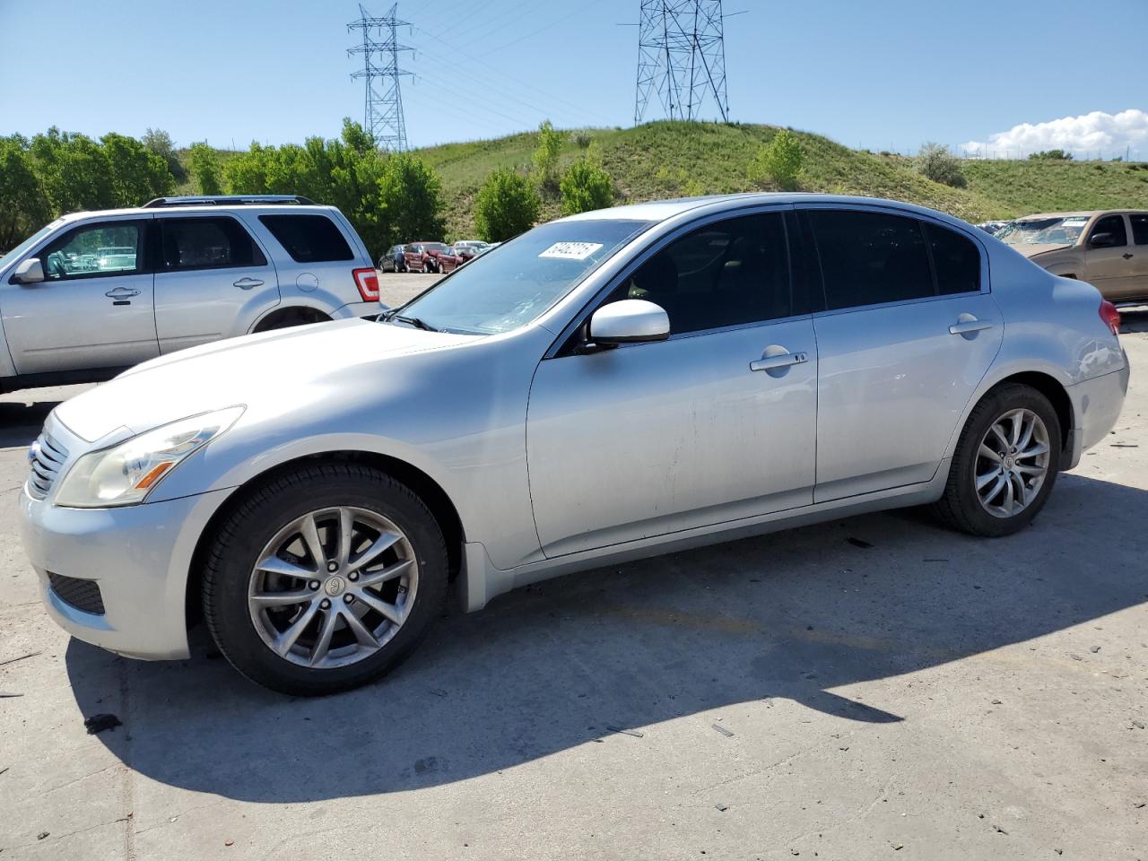 INFINITI G35 2008