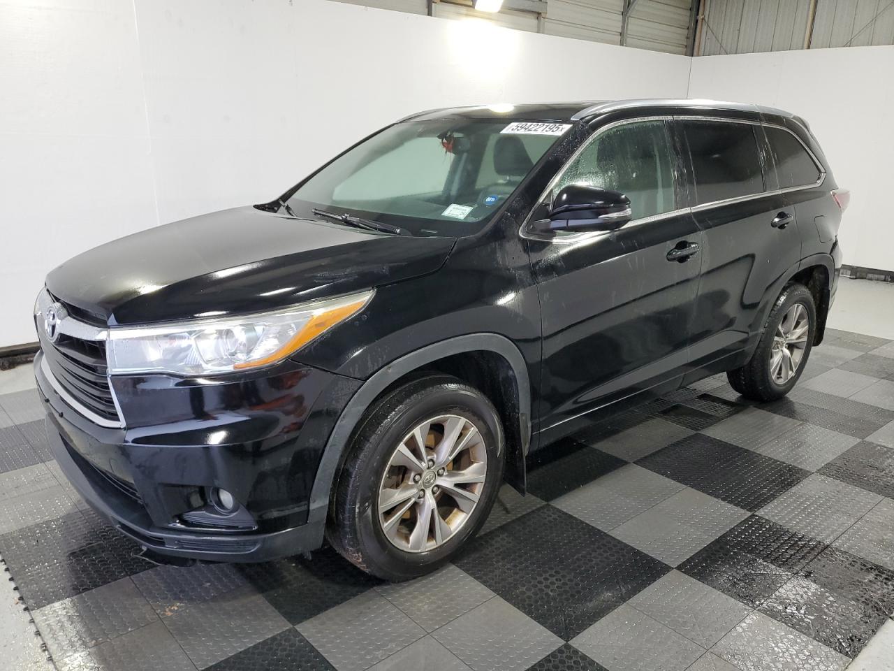 TOYOTA HIGHLANDER 2015