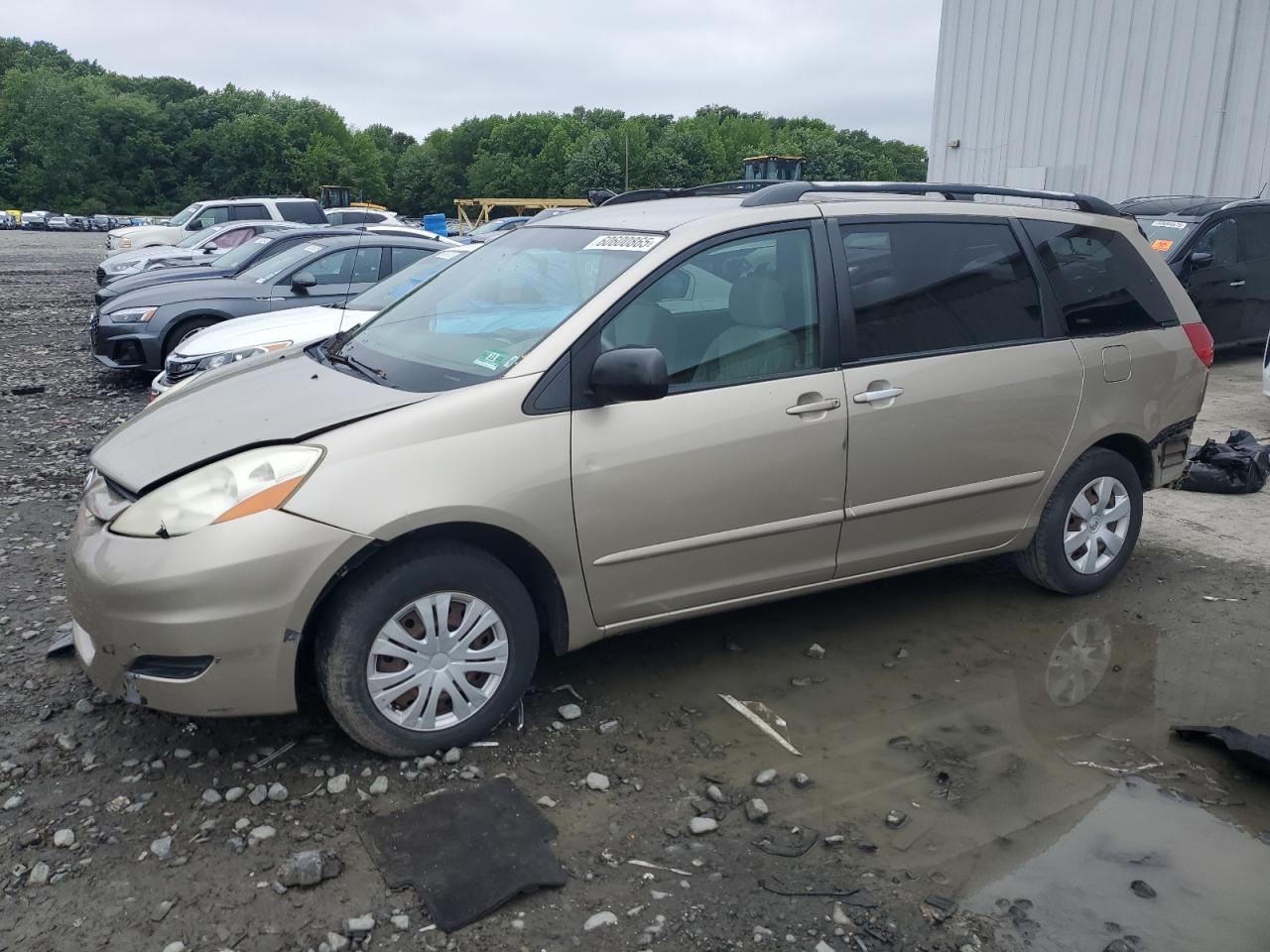 TOYOTA SIENNA CE 2006