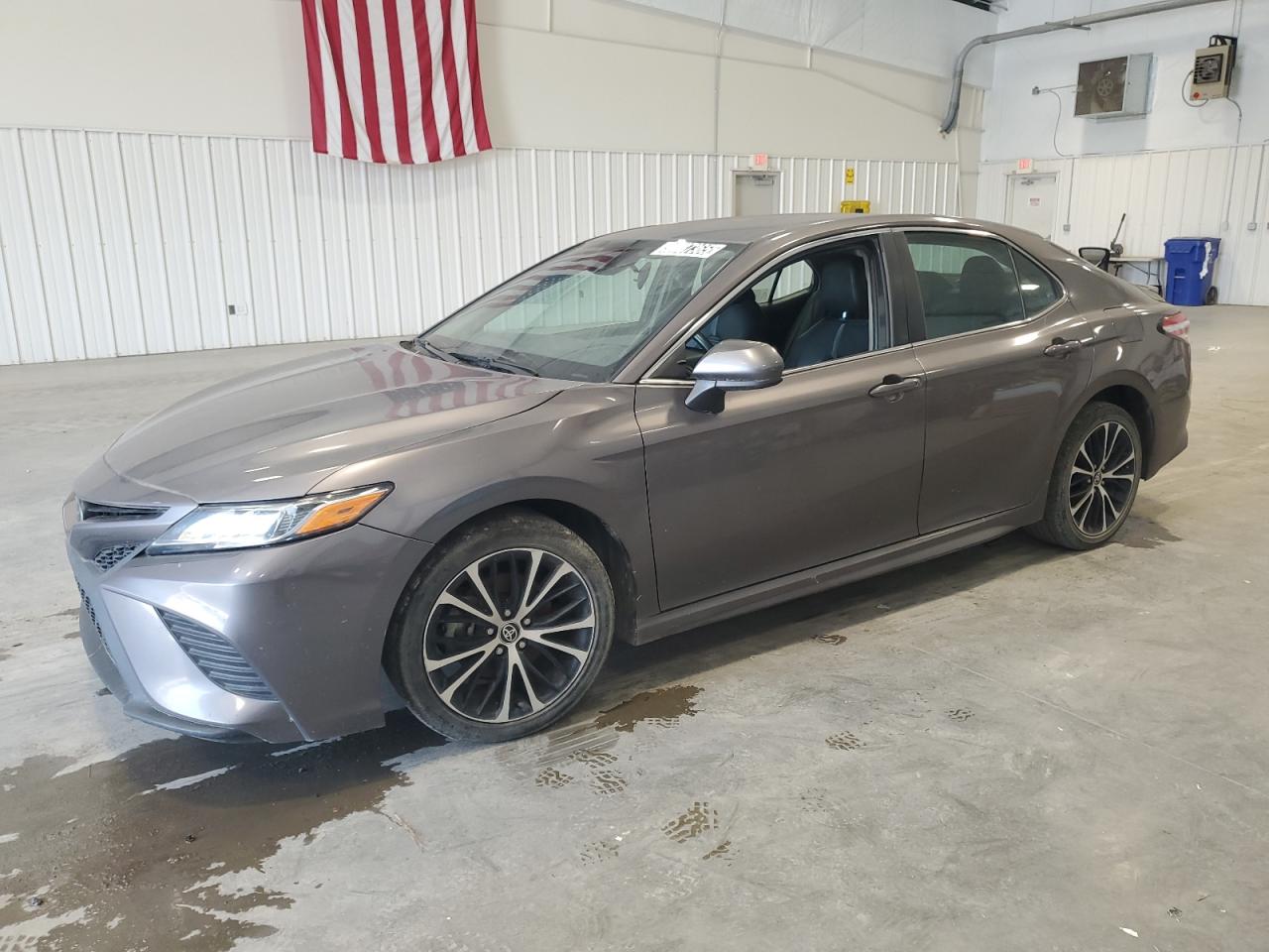 TOYOTA CAMRY SE 2020