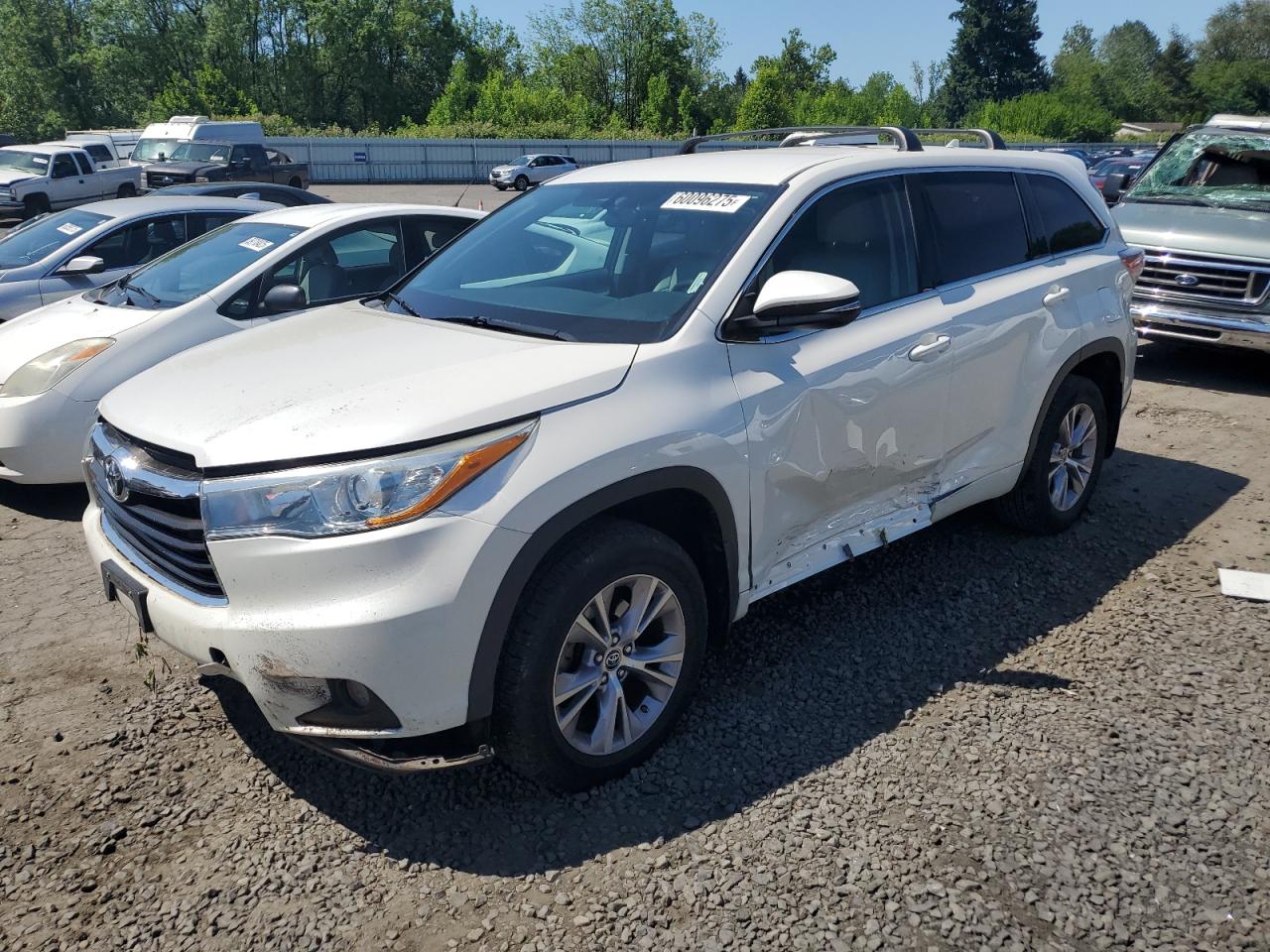 TOYOTA HIGHLANDER 2016