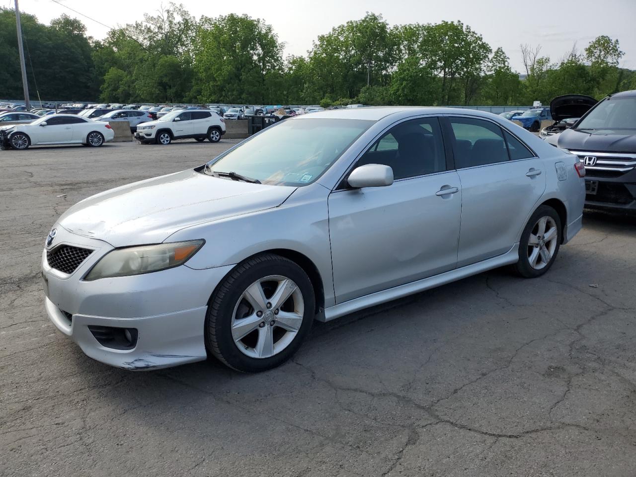 TOYOTA CAMRY BASE 2010