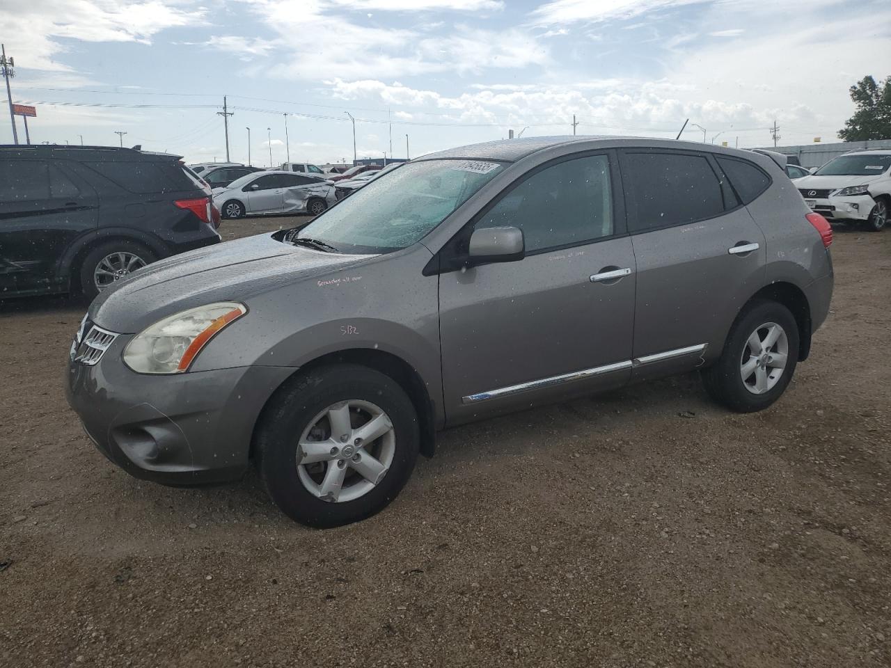 NISSAN ROGUE S 2013