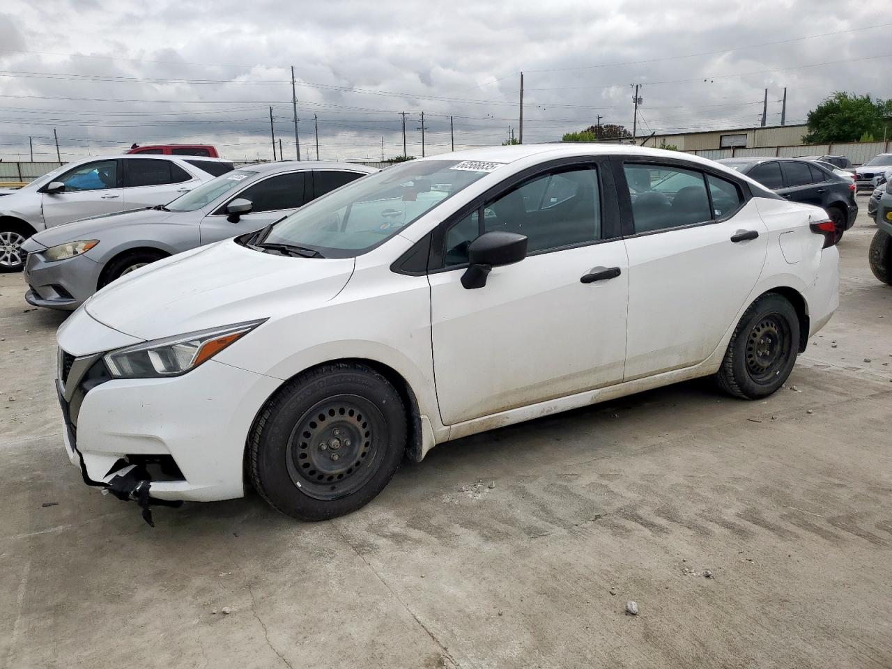 NISSAN VERSA S 2020