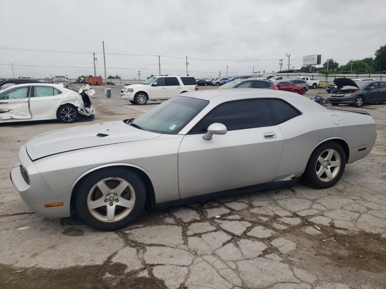 DODGE CHALLENGER 2010