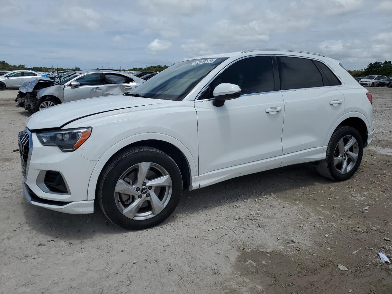 AUDI Q3 PREMIUM 2021