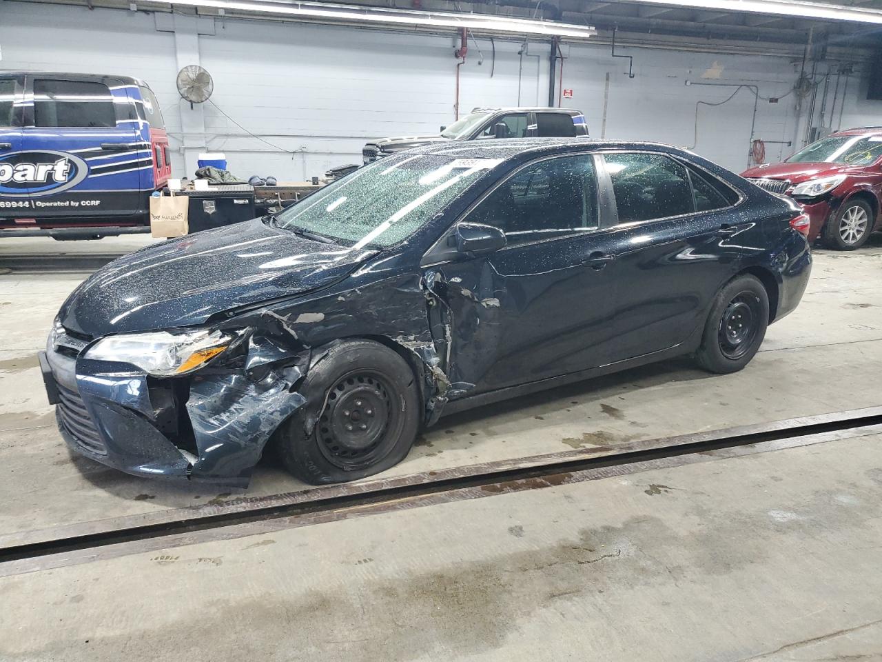 TOYOTA CAMRY LE 2015