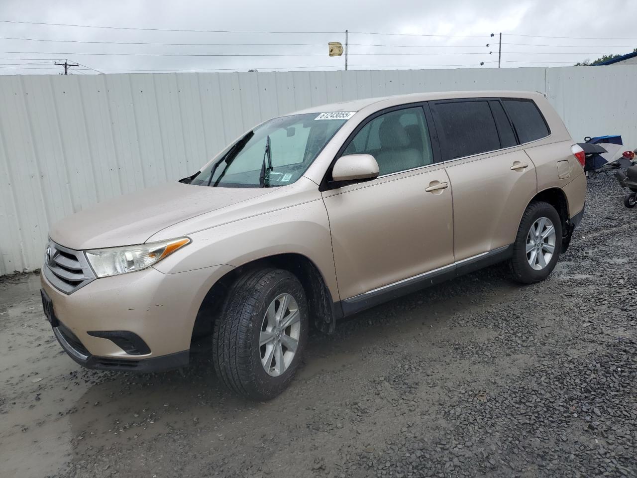 TOYOTA HIGHLANDER 2013