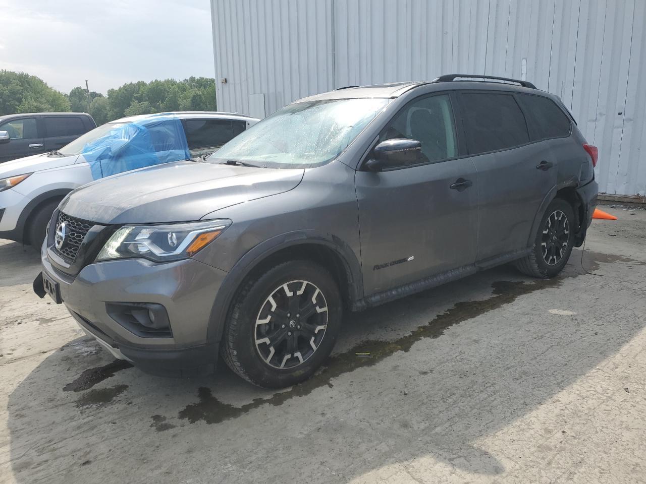 NISSAN PATHFINDER 2019