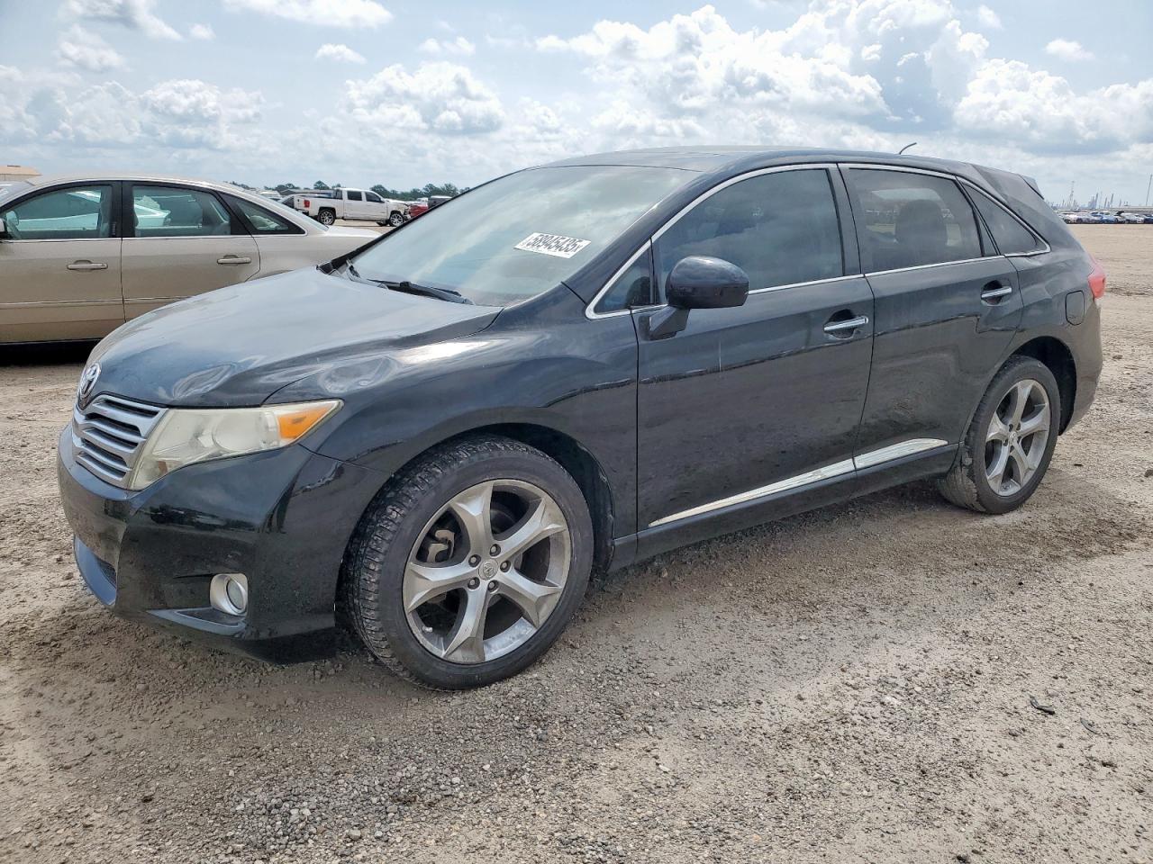 TOYOTA VENZA 2011