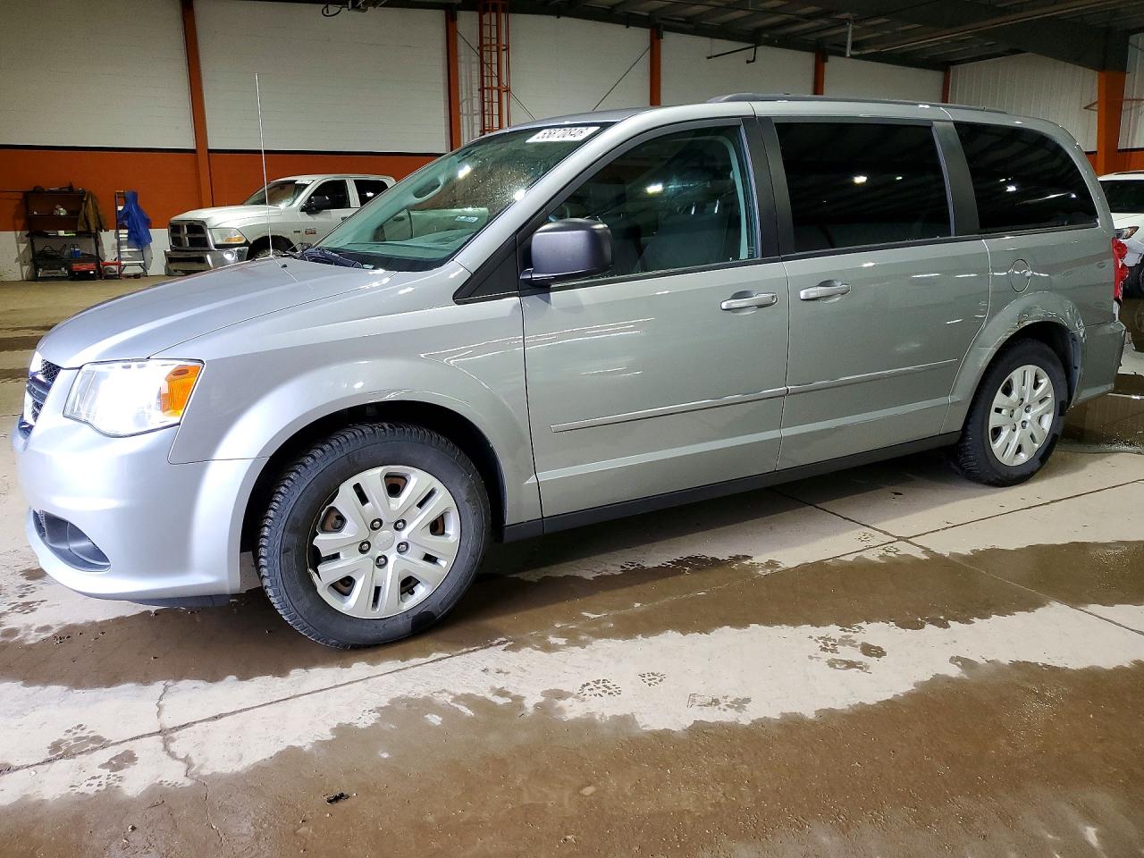 DODGE GRAND CARAVAN 2015