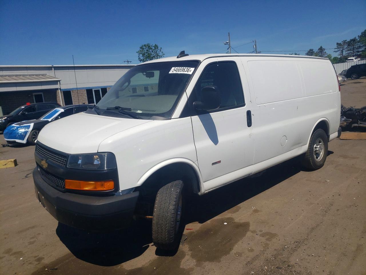 CHEVROLET EXPRESS G2500 2021