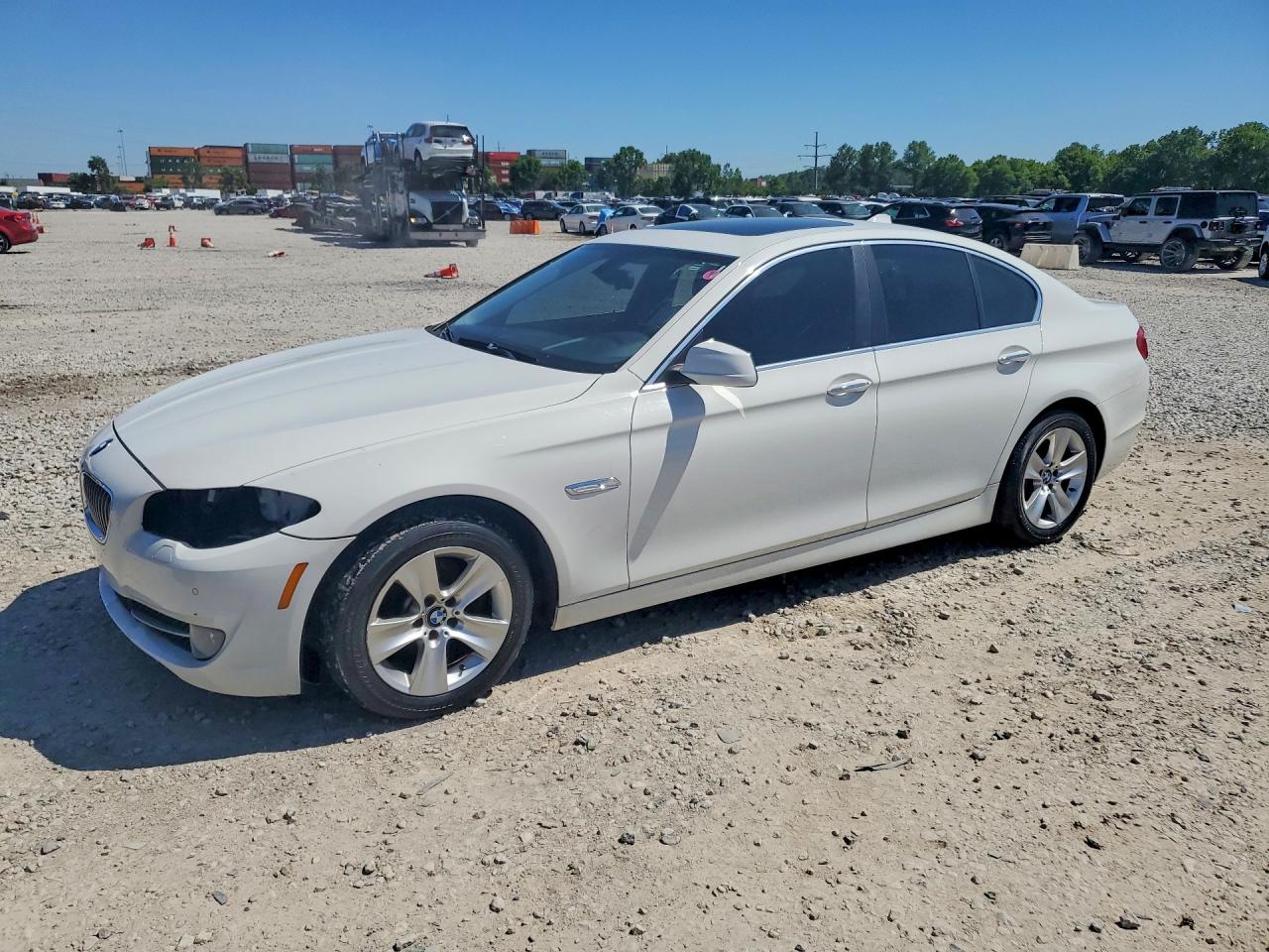 BMW 528 2013