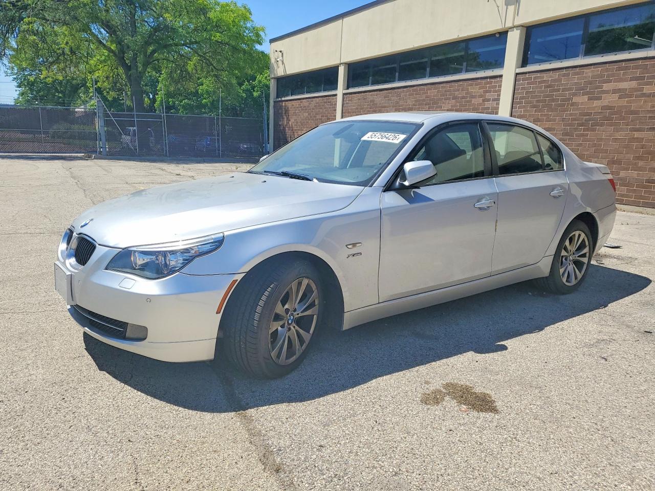 BMW 535 2010