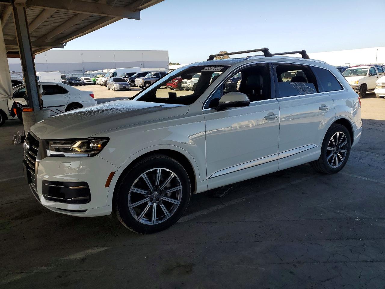 AUDI Q7 2017