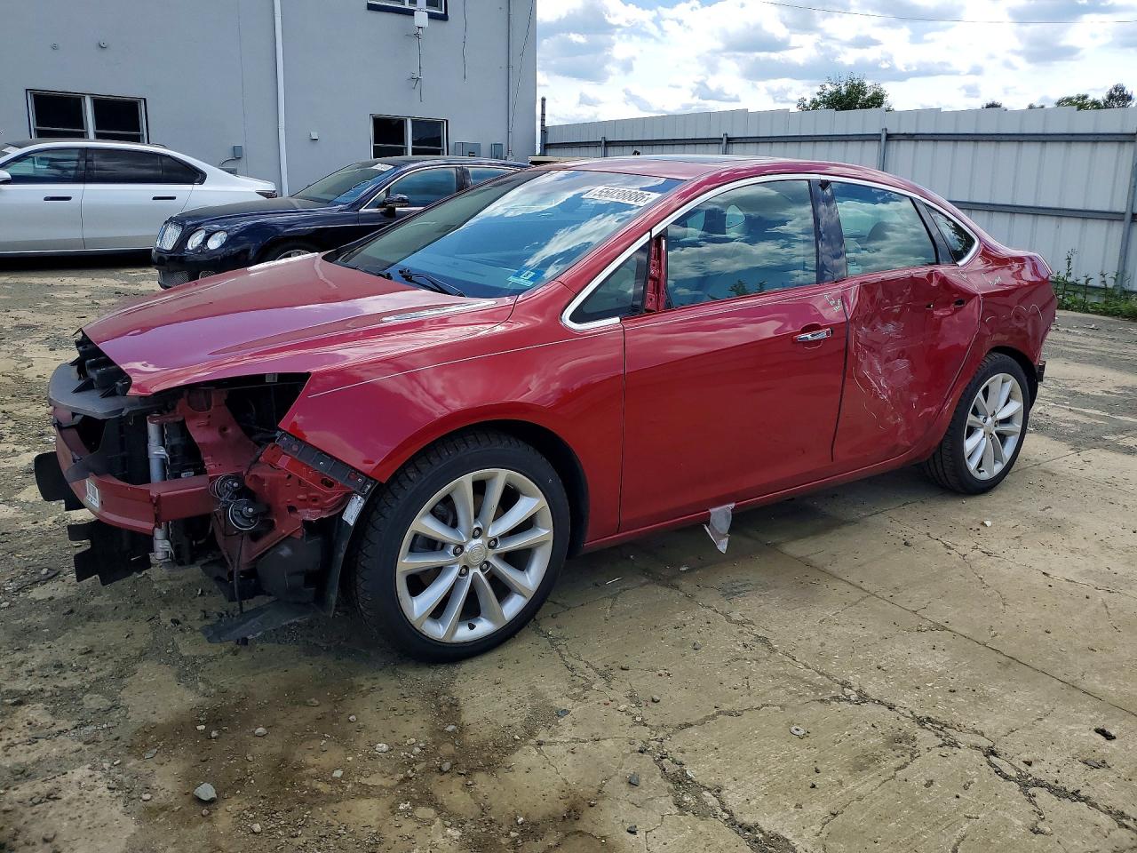 BUICK VERANO 2012