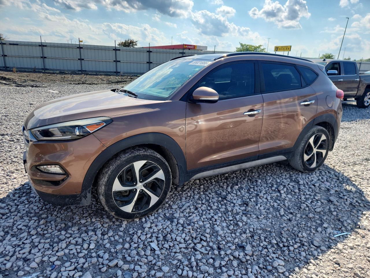 HYUNDAI TUCSON 2017