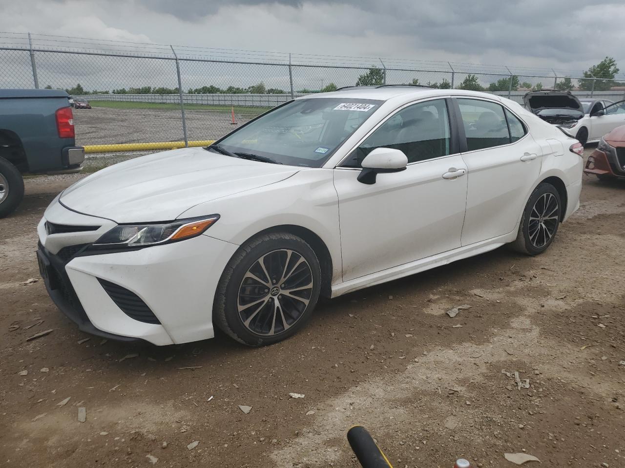 TOYOTA CAMRY 2019
