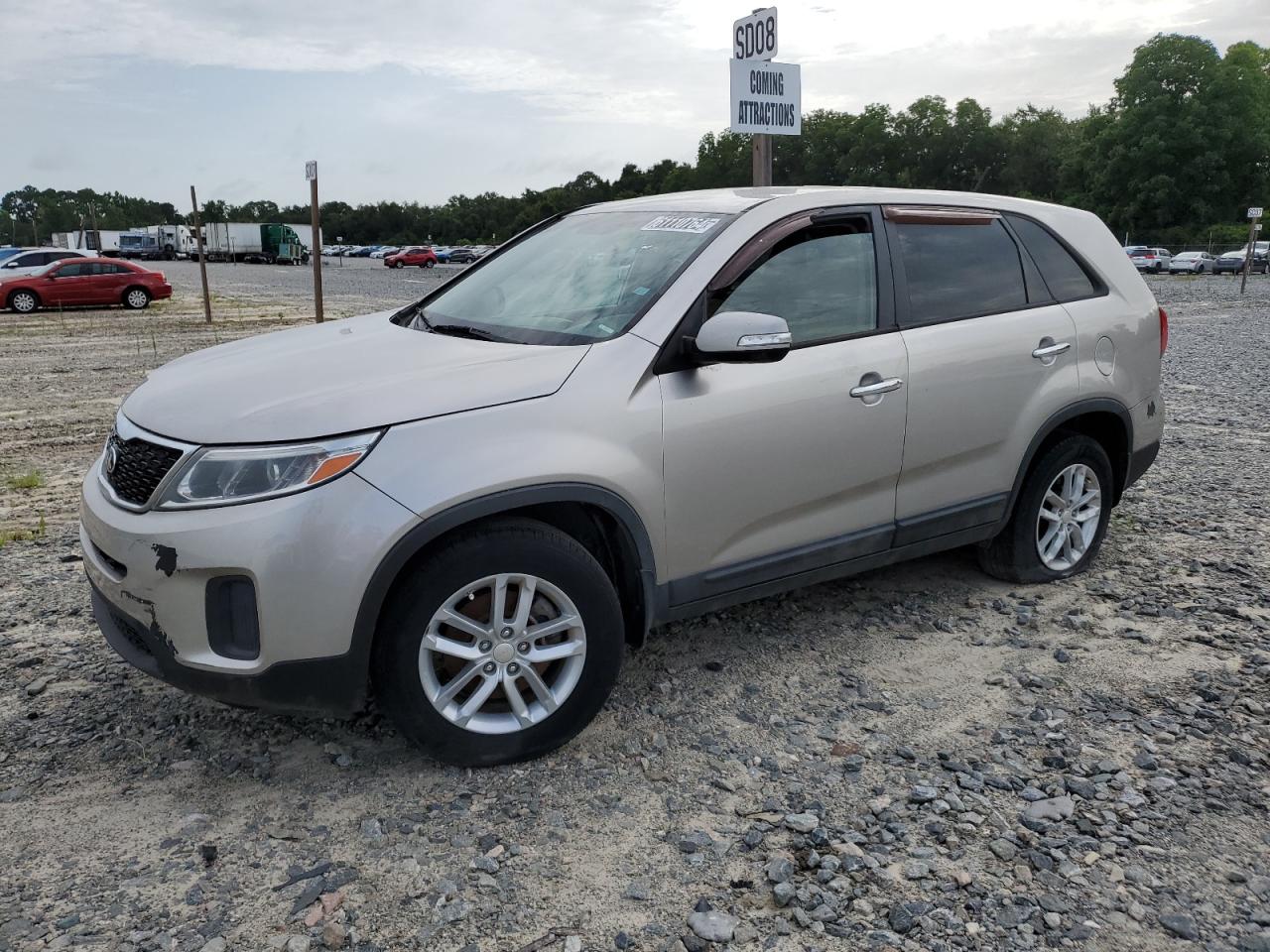 KIA SORENTO LX 2015