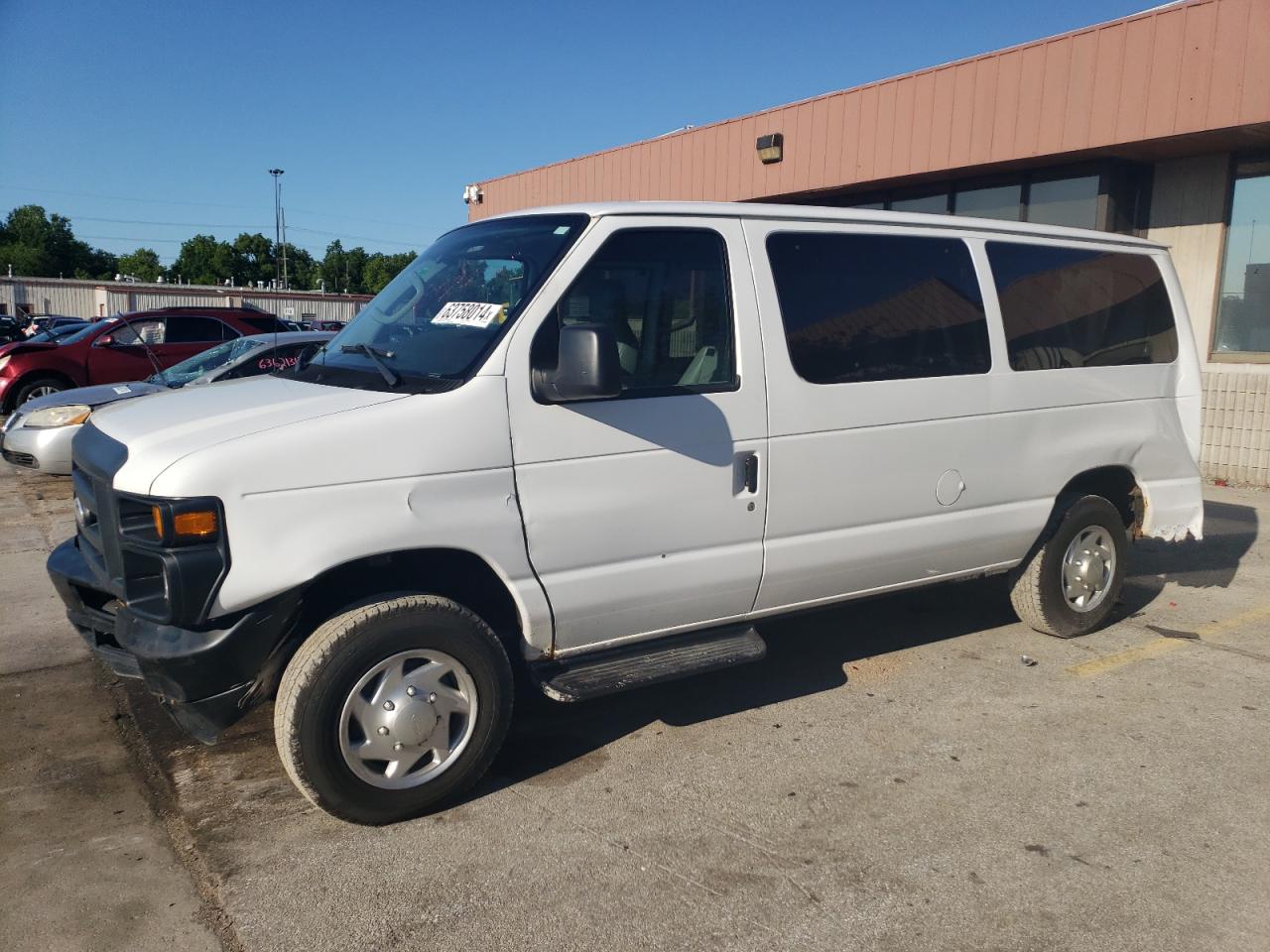 FORD ECONOLINE 2010