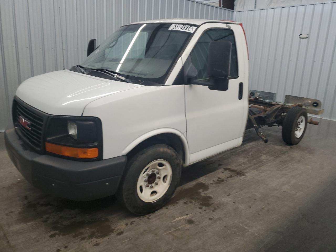 GMC SAVANA CUT 2011