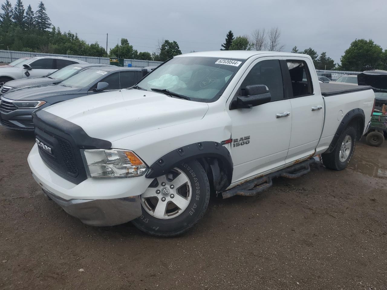 RAM 1500 SLT 2015