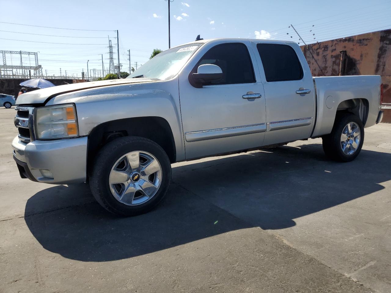 CHEVROLET SILVERADO 2011