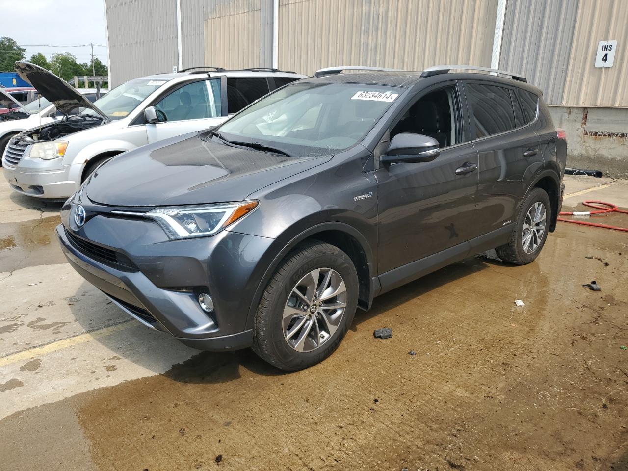 TOYOTA RAV4 HV XL 2016
