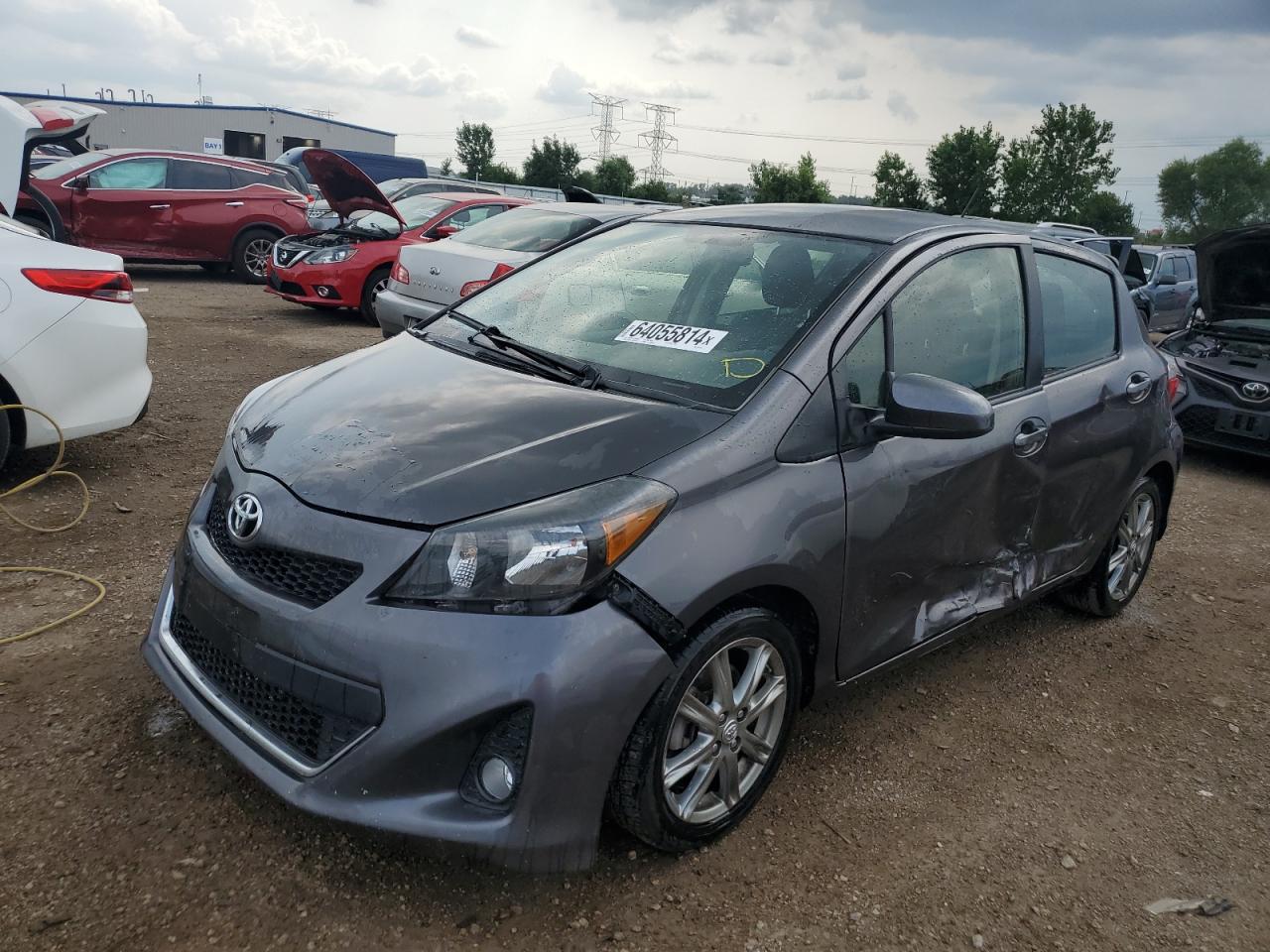TOYOTA YARIS 2013