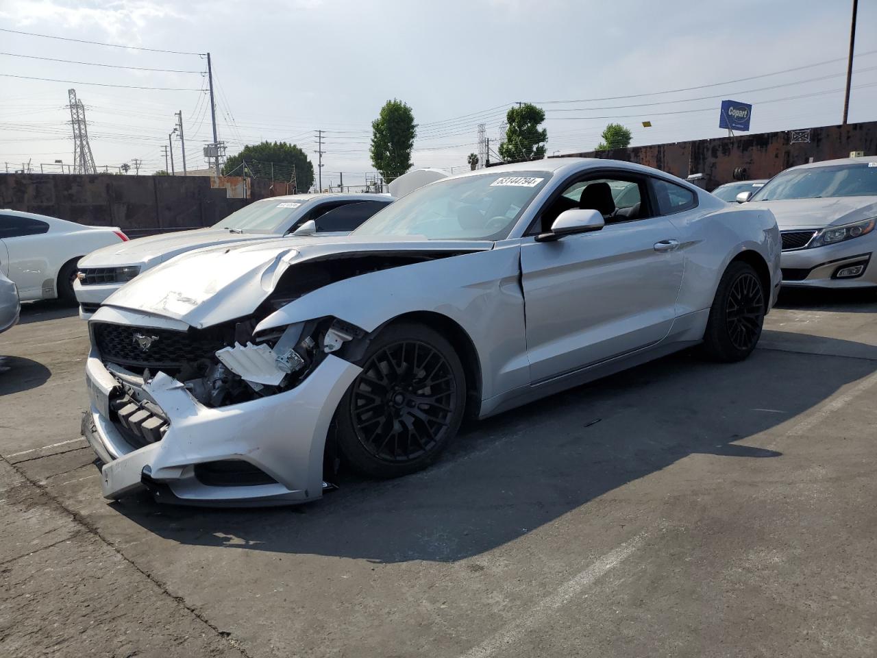 FORD MUSTANG 2015