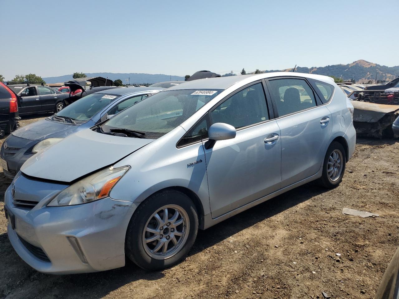 TOYOTA PRIUS V 2012