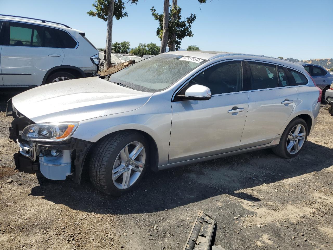 VOLVO V60 PLATIN 2015