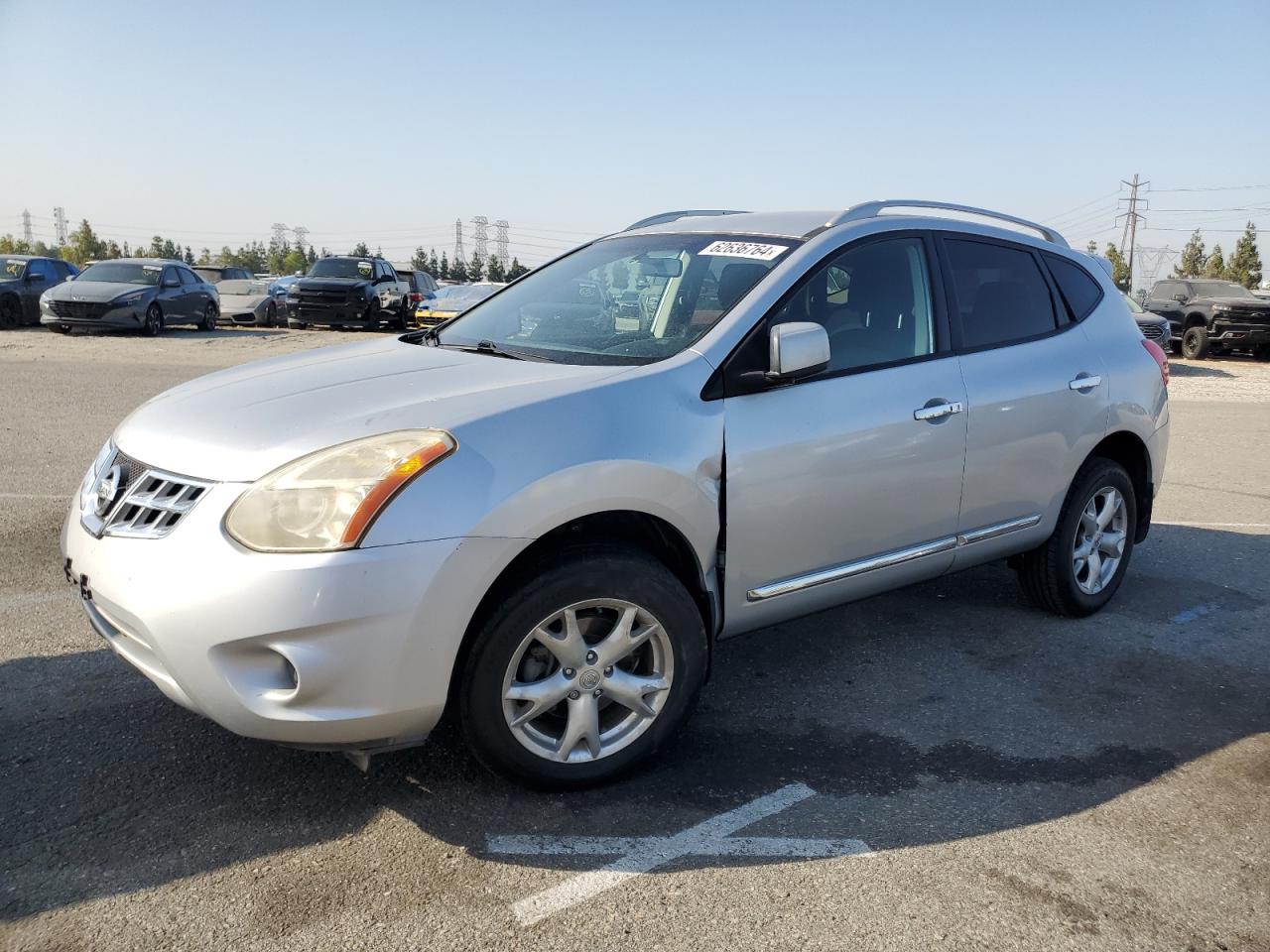 NISSAN ROGUE S 2011