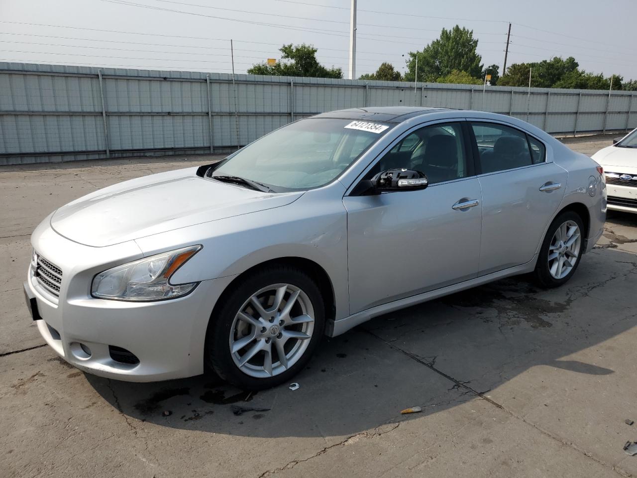NISSAN MAXIMA S 2011