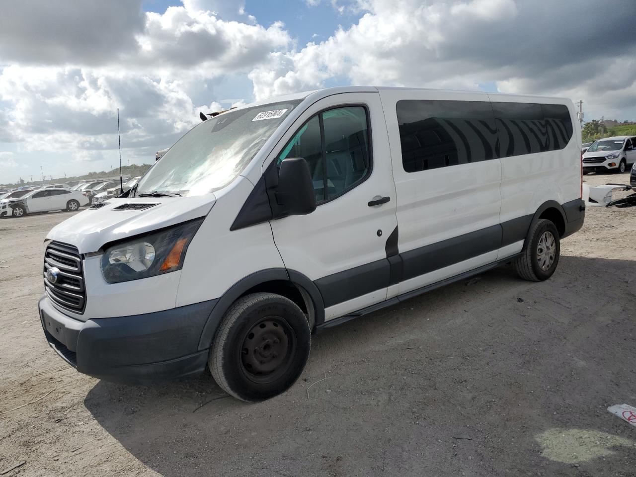 FORD TRANSIT T- 2016