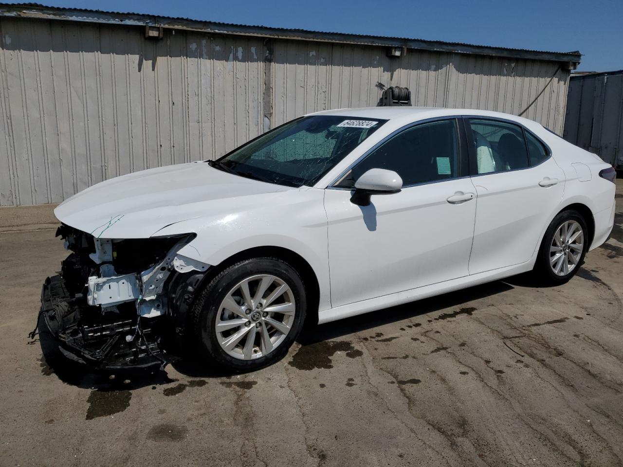 TOYOTA CAMRY LE 2021