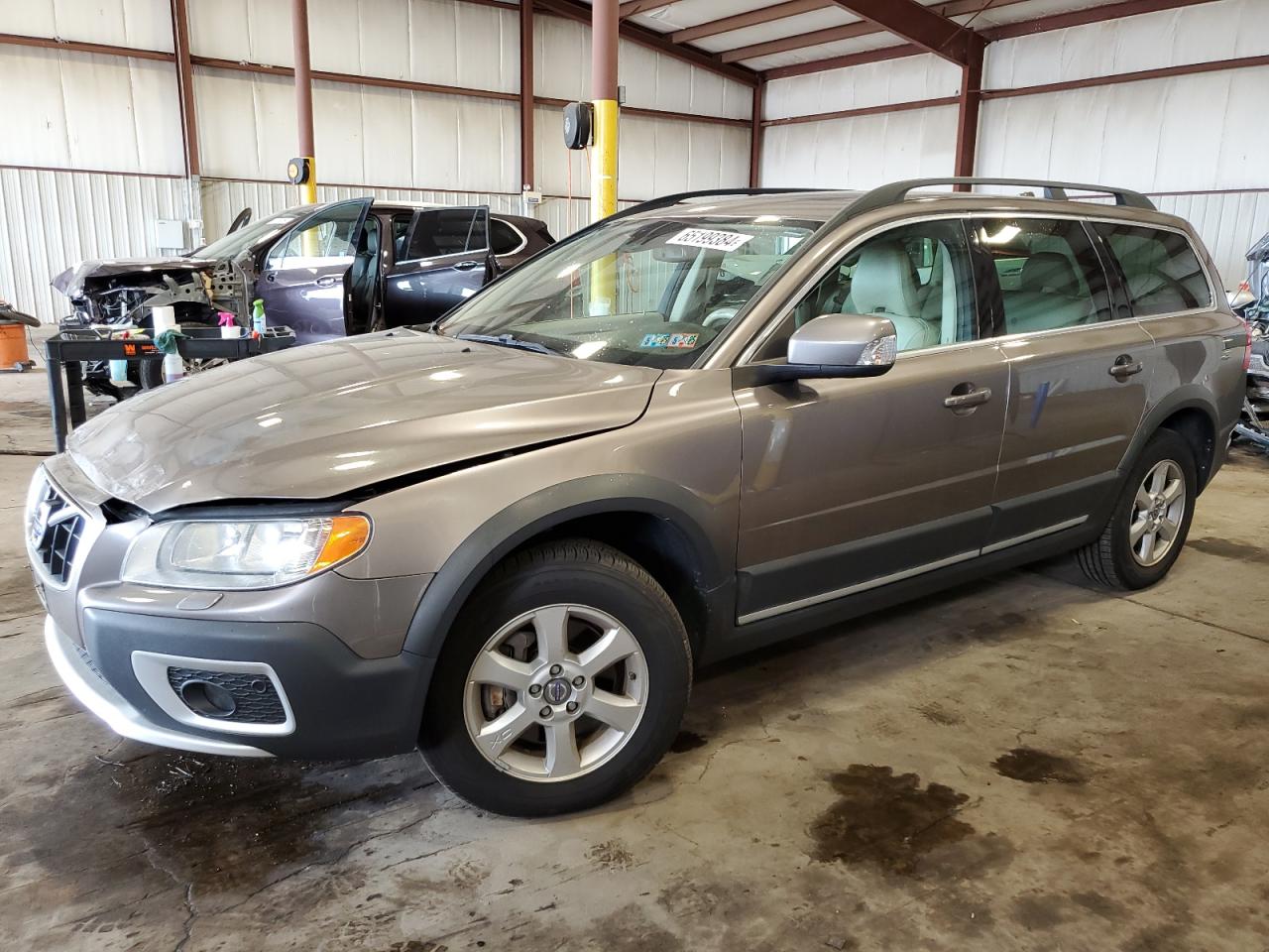 VOLVO XC70 3.2 2010