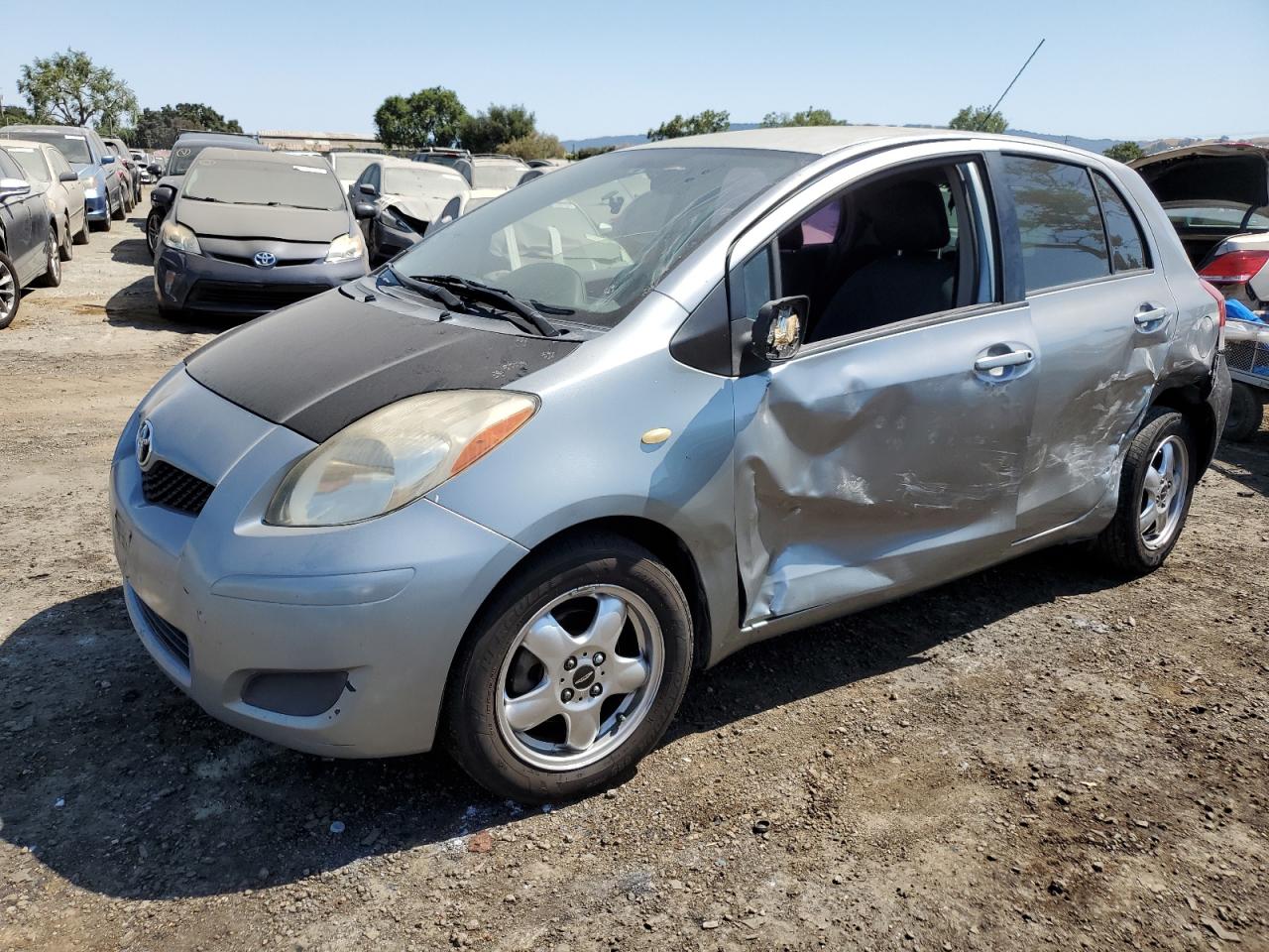 TOYOTA YARIS 2009