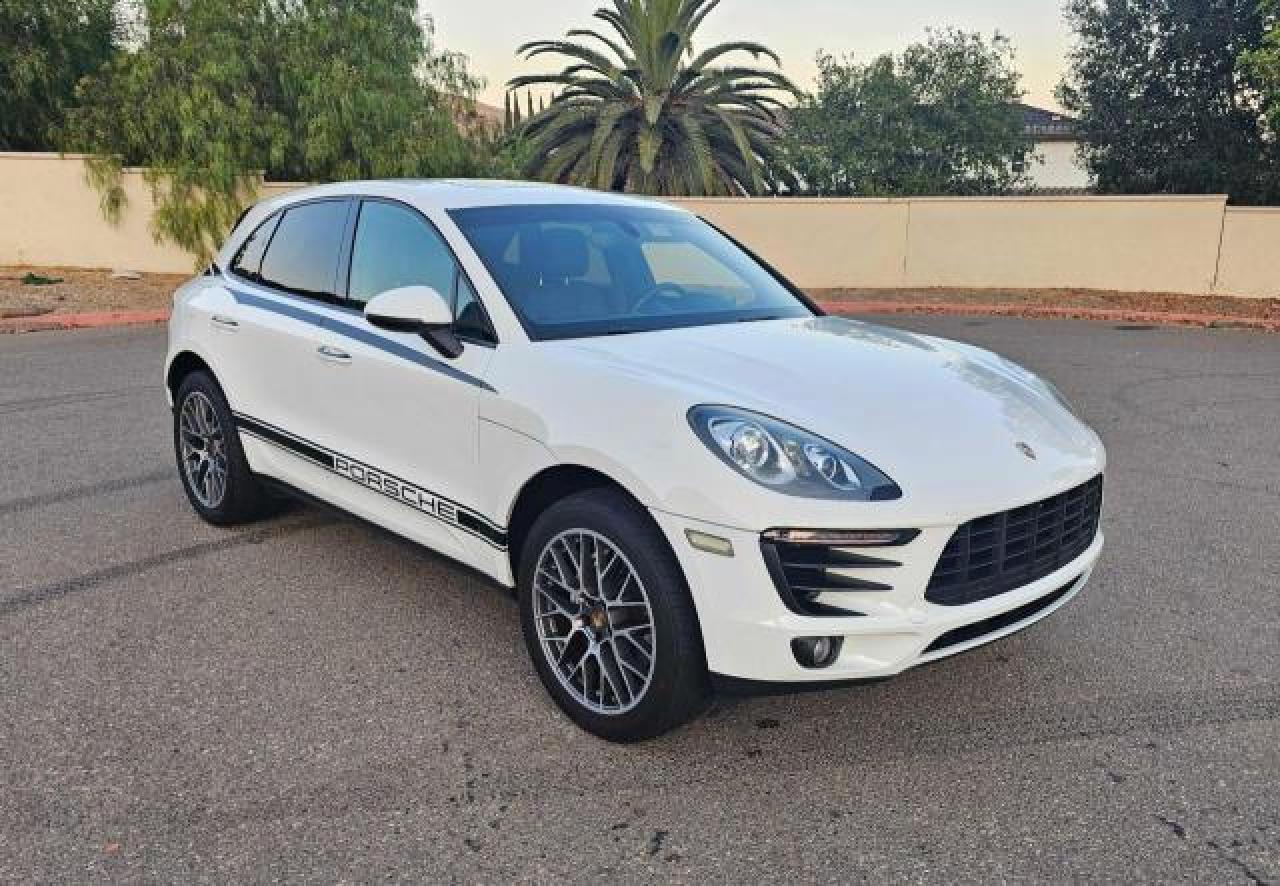 PORSCHE MACAN 2016