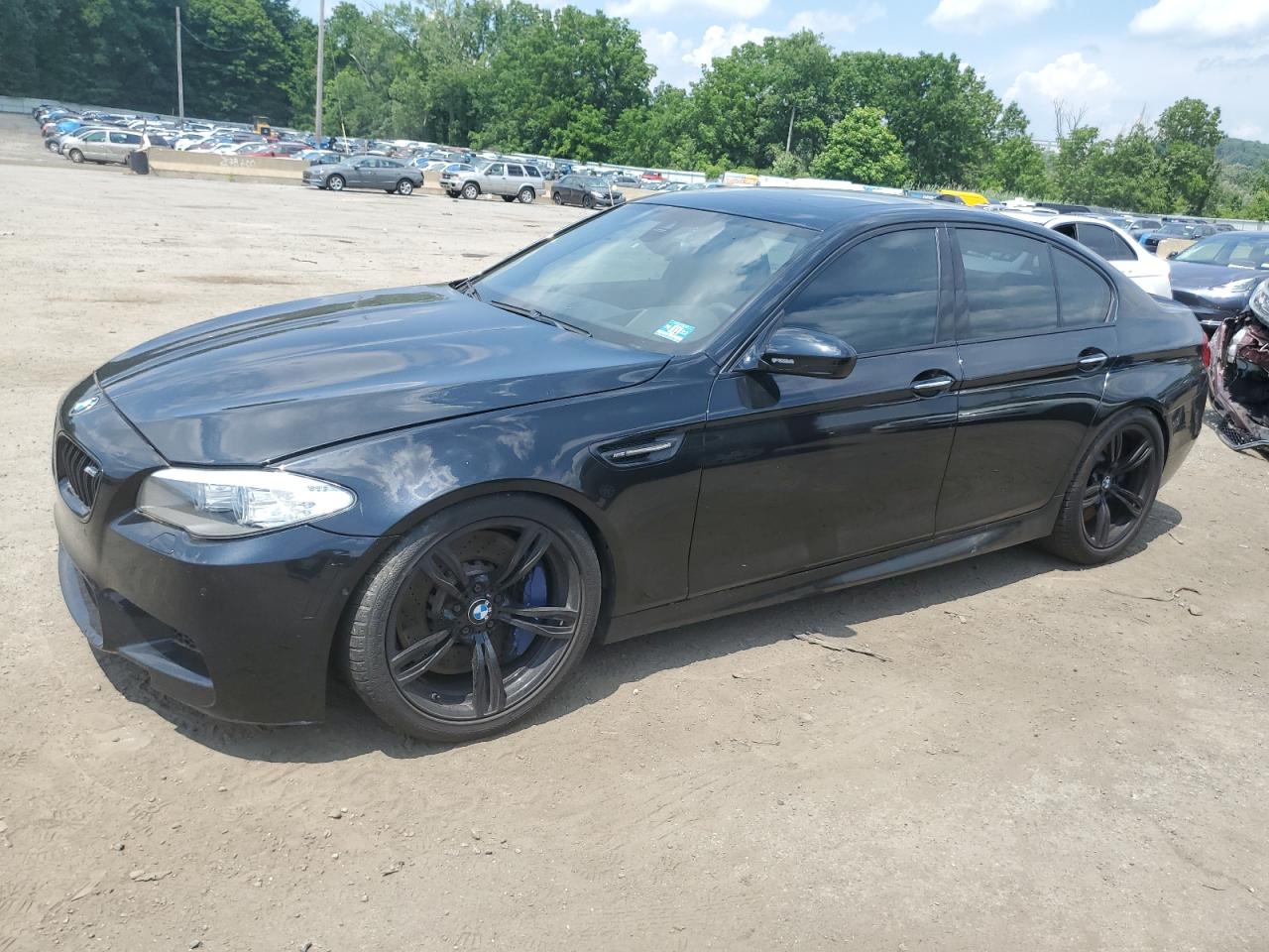 BMW M5 2013