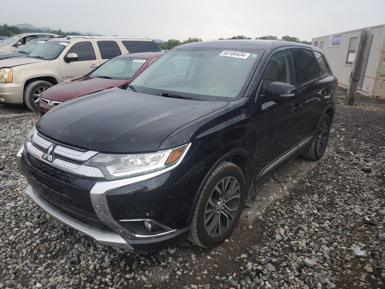 MITSUBISHI OUTLANDER 2017