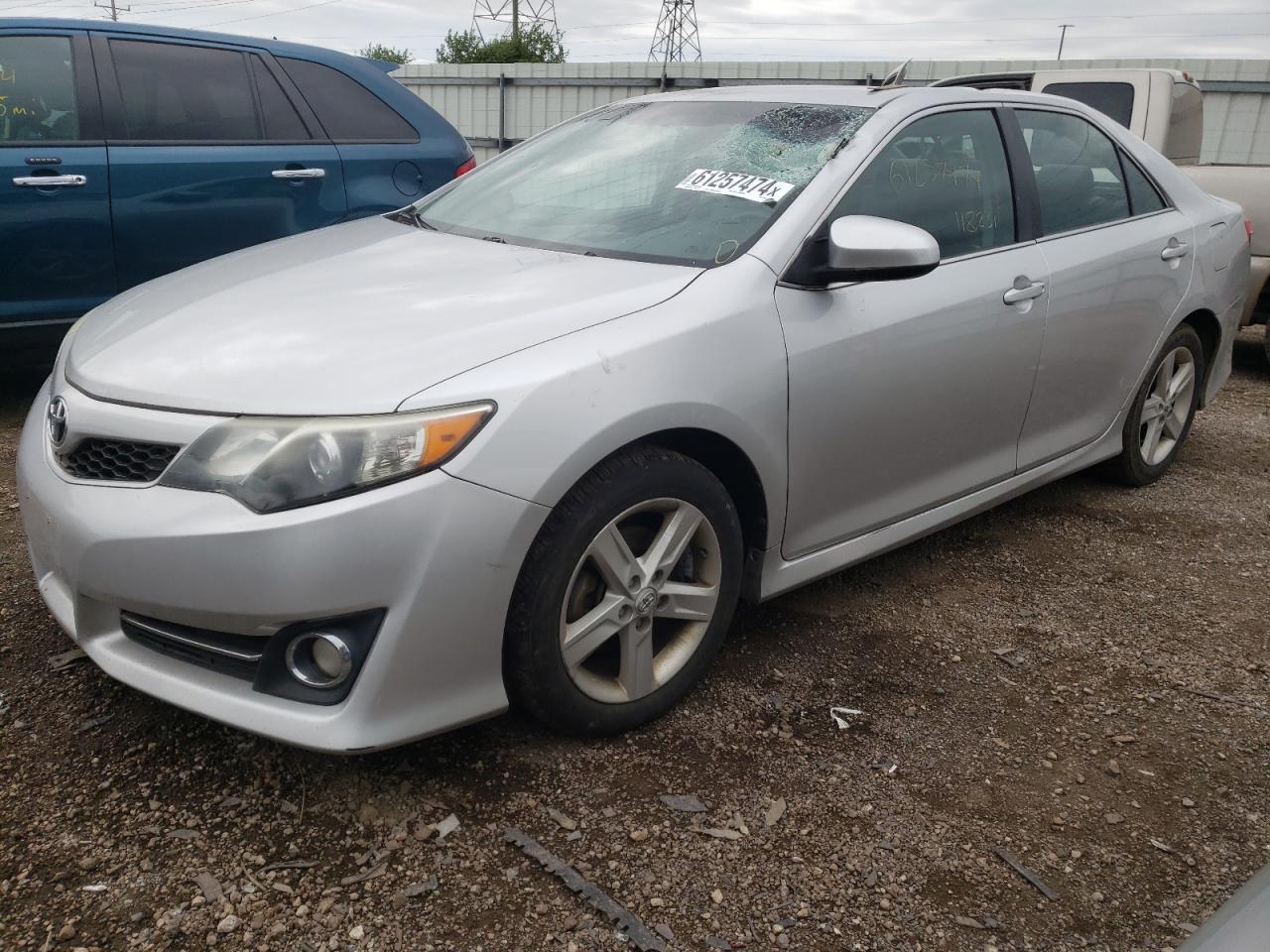 TOYOTA CAMRY BASE 2012