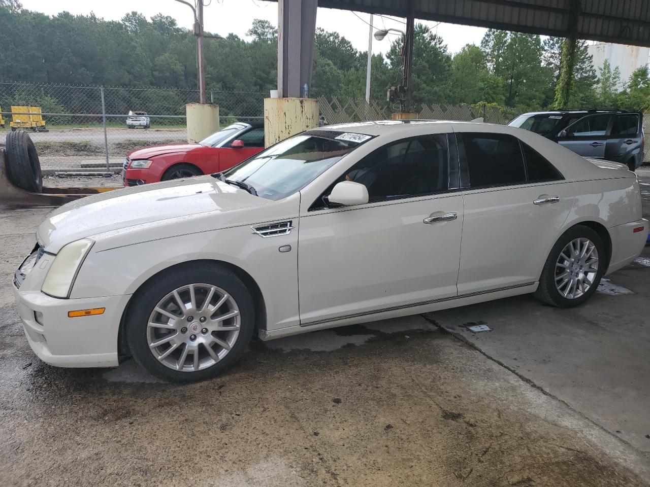 CADILLAC STS LUXURY 2011
