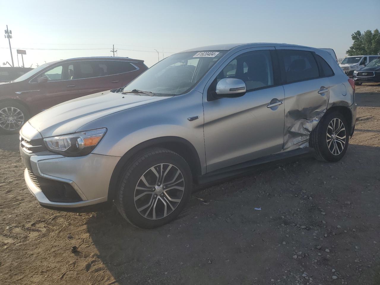 MITSUBISHI OUTLANDER 2018