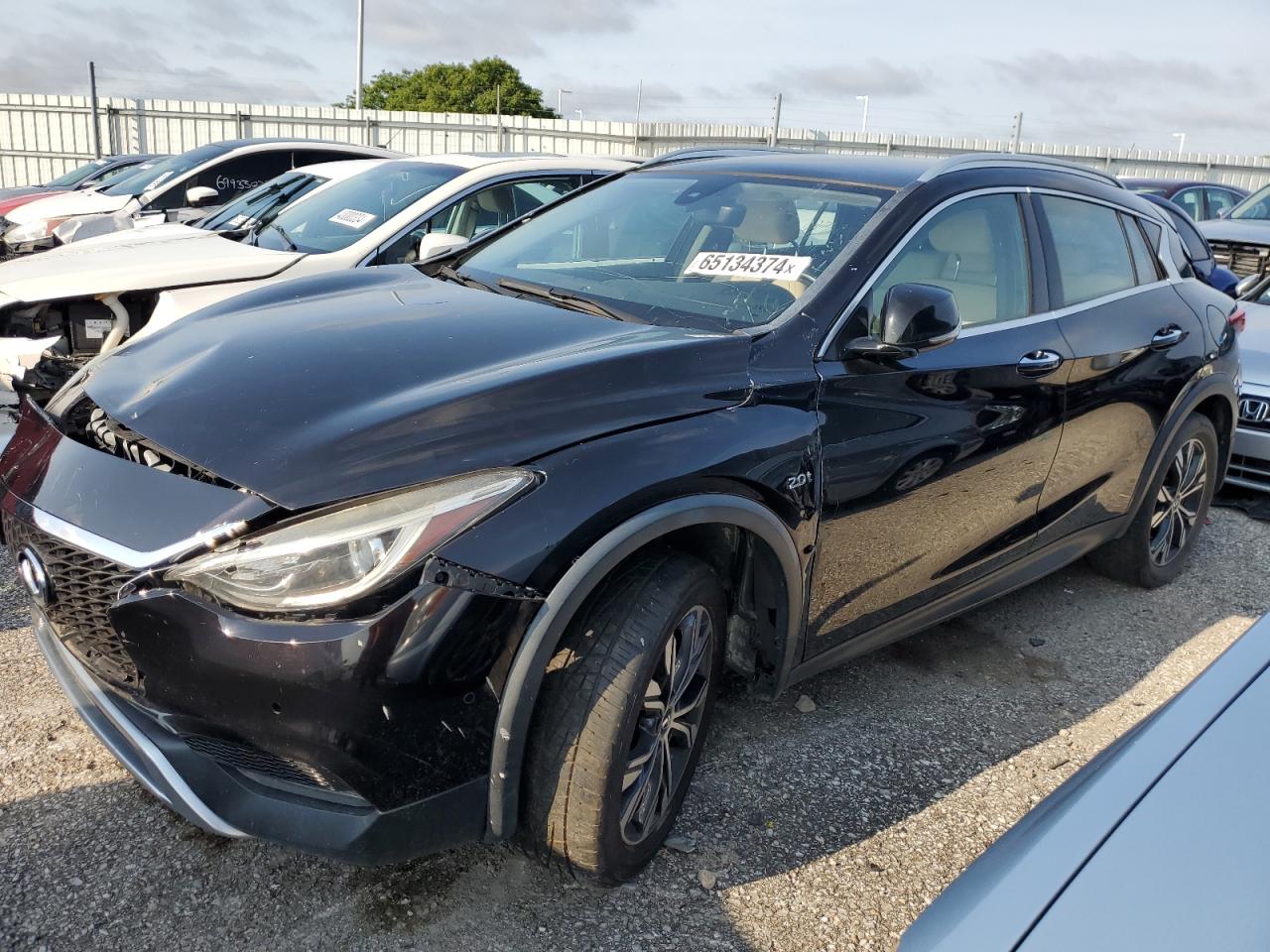 INFINITI QX30 BASE 2018
