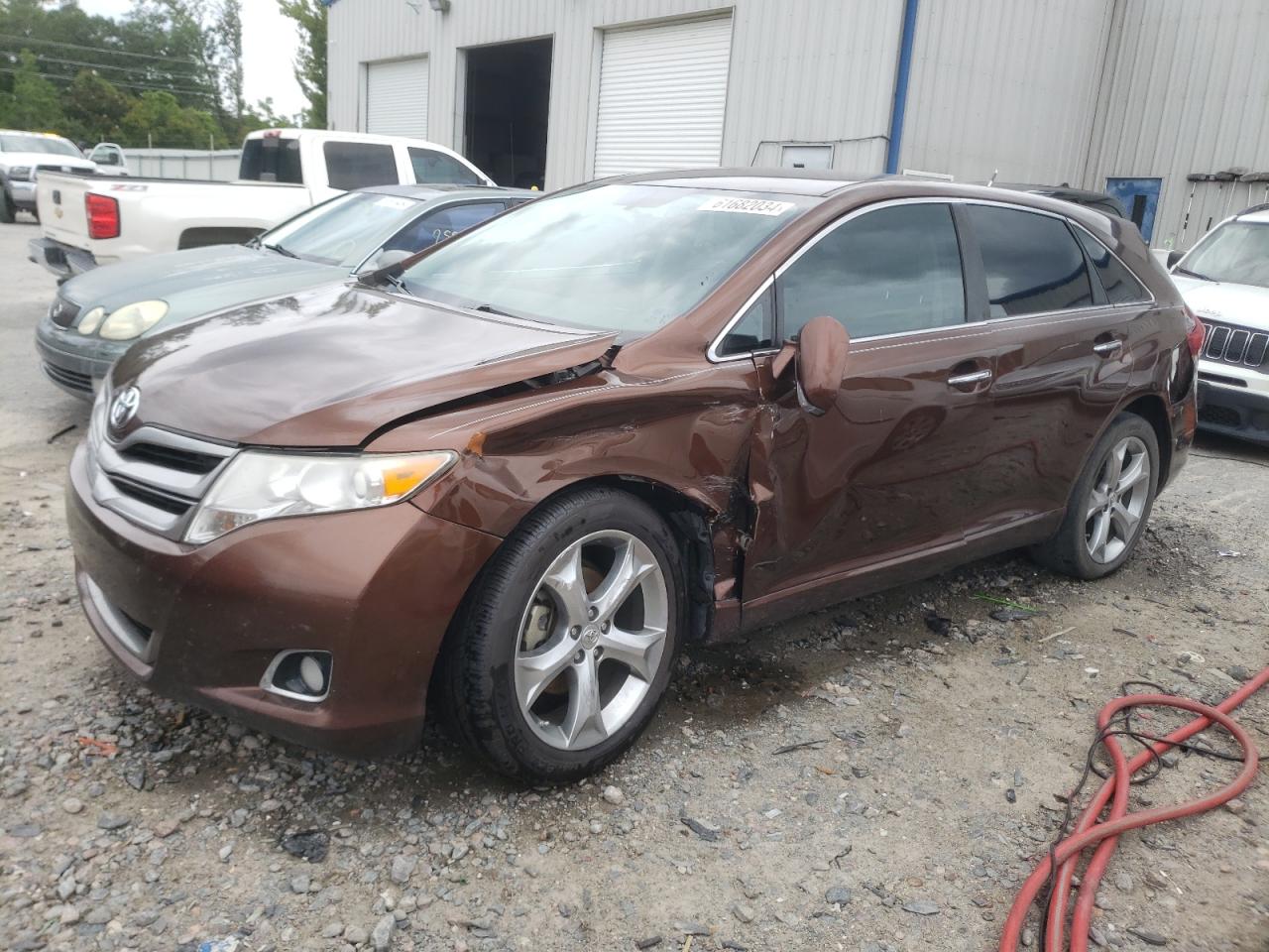 TOYOTA VENZA LE 2014